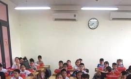 Một lớp học có sĩ số 59 học sinh