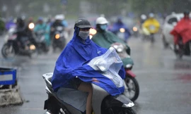 Nắng nóng kéo dài tại các tỉnh Nam Trung Bộ.