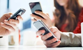 Thanh tra Bộ Thông tin và Truyền thông đang đề xuất người dân cập nhật thông tin thuê bao trong một lần nạp thẻ điện thoại.