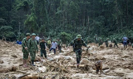 Hiện trường nơi xảy ra vụ sạt lở đất khiến 13 cán bộ, chiến sỹ mất tích tại huyện Phong Điền, Thừa Thiên Huế. Ảnh: Văn Chương.