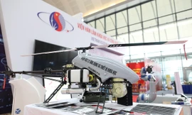 Trực thăng lên thẳng không người lái do Viện Hàn lâm Khoa học và Công nghệ Việt Nam chế tạo thành công.