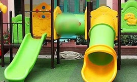 Nhà leo kết hợp cầu trượt