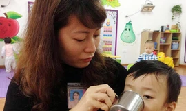 Giáo viên mầm non ở các địa phương hiện nay vẫn thiếu trong khi trẻ đến trường tăng nhanh. 
