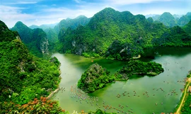 Quần thể Khu Di sản thế giới Tràng An. 