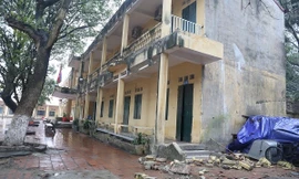 Hiện trường sập lan can khiến 13 học sinh ở Bắc Ninh nhập viện