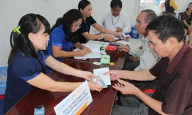 Trả lương hưu trong mùa dịch COVID-19 như thế nào?