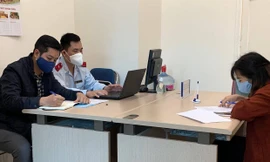 Chủ cửa hàng ở Hà Nội bị xử phạt vì tung tin sai sự thật