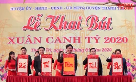 Lãnh đạo Bộ, Sở GD&Hà Nội cùng khai bút đầu năm
