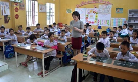 Đề xuất bổ sung 20.300 biên chế giáo viên mầm non