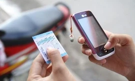 Nhà mạng lại khuyến mãi 50% cho thuê bao trả trước