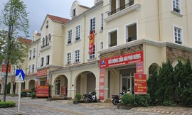 Biệt thự ‘triệu đô’ đua nhau cắt lỗ, chuyên gia cảnh báo về làn sóng xả hàng