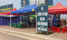 Bắc Giang: Dựng lều, rầm rộ rao bán nhà xã hội công nhân chưa đủ điều kiện