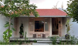 Bố trí hồ cá giữa nhà thay giếng trời gây thương nhớ