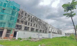Thị trường nhà ở đối mặt nhiều sóng gió vào cuối năm
