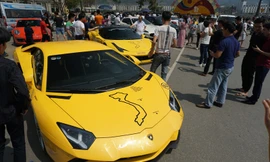 Dàn siêu xe trăm tỷ của đại gia Việt 'diễu hành' đến Sapa