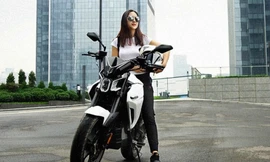 Môtô điện có thể chạy 100 km/h, giá 68 triệu đồng ở Malaysia