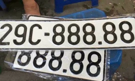 Xe tải Thaco bốc ngẫu nhiên biển số ngũ quý 8 ở Hà Nội