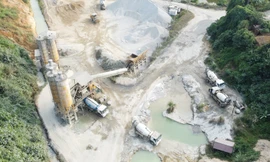 Trạm trộn bê tông ‘trơ gan’ với lệnh di dời 