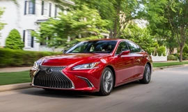 Lexus ES 2019 – Sự thay đổi táo bạo của mẫu sedan hạng sang cỡ trung