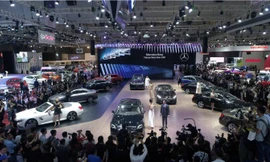 Gian hàng Mercedes-Benz Việt Nam ở VMS 2018 có gì?