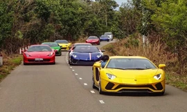 Cận cảnh dàn siêu xe của đại gia Sài thành rong chơi dịp cuối tuần