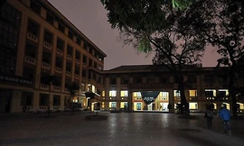 Giáo viên ở Tiền Giang phải trực đêm không lương.