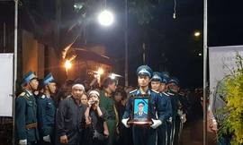 Quê nhà đau xót đón liệt sĩ phi công Phạm Giang Nam