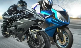 Hai siêu môtô nhanh nhất thế giới đọ sức trên đường đua