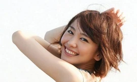 Nụ cười đánh gục đàn ông Nhật của sao nữ 25 tuổi