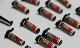 Những hộp ma túy nhỏ được ngụy trang bằng hình ảnh...Ronaldo