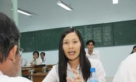 Hệ tại chức - đứa con bị từ chối: Thực tế hiển nhiên