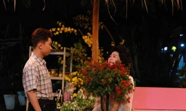 Lê Khánh tái xuất, ủng hộ Minh Dự làm phim về người bán hoa Tết