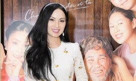 'Ca sĩ tỷ phú' Hà Phương kính nể sự chuyên nghiệp và tiết lộ điều này về 'MC quốc dân' Quyền Linh