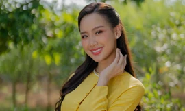 Không còn style gợi cảm, Hoa hậu sở hữu đôi chân dài ‘siêu thực’ khiến V-net bất ngờ vì quá bình dị