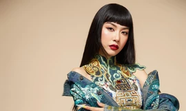 Netizen ngỡ ngàng trước nhan sắc 'khác lạ' của Á hậu Quốc tế Thúy Vân, vừa lấn sân ca hát