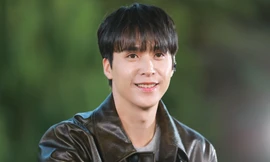 Em út Son Dong Woon của nhóm HIGHLIGHT bùng nổ 'visual', gợi nhớ siêu hit 'Fiction'