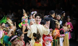 'Nhà thiết kế công chúa' Nguyễn Minh Công đưa tinh hoa văn hóa Việt Nam đến sàn diễn quốc tế