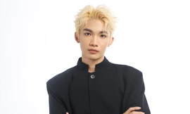 Nhà thiết kế gen Z Bùi Hoàng Ân: ‘Hãy tận hưởng khoảnh khắc đẹp nhất của thời học sinh’