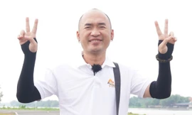 Tiến Luật tiết lộ thuở mới vào nghề chật vật kiếm từng đồng để trang trải cuộc sống, giá cát sê mới 'gây sốc'