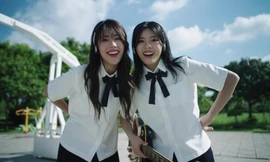 Hai giọng ca gen Z trong hình ảnh thanh xuân cực đáng yêu, cover 'hit' đình đám 8 năm tuổi của đàn chị Miu Lê