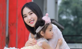 Á hậu Trúc Ny tái xuất làng thời trang sau 3 năm, chia sẻ về bộ ảnh 'Em bé Hà Nội' của con cưng, mừng Đại lễ 30/4