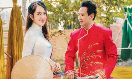 Vợ chồng đình đám V-biz, Lý Hải và Minh Hà đón Tết độc đáo với bộ ảnh đậm chất miền Tây sông nước