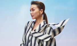 Thanh Hằng là siêu mẫu hiếm hoi của làng mốt Việt 'dám' diện thiết kế đòi hỏi tỷ lệ cơ thể lý tưởng