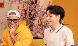 World Cup 2022 còn đang 'nóng' mà Đức Phúc và rapper GDucky rủ rê 'mỹ nhân Mắt biếc' đón Tết sớm