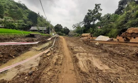 Hiện trường nhà thầu thi công cầu Bao Thổ để xảy nhiều sai phạm. Ảnh: Đ.H