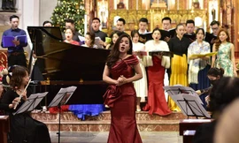 Không khí buổi hoà nhạc. Ảnh: T.G.P