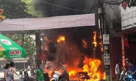 Hiện trường vụ cháy. Ảnh: N.L