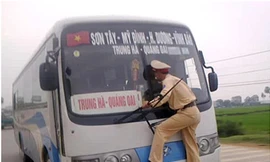 Cảnh sát Việt Nam lên báo nước ngoài