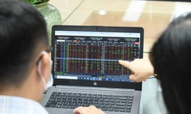 Các công ty chứng khoán bắt đầu giảm lãi suất margin