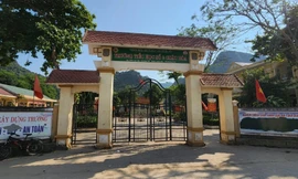 Trường Tiểu học số 2 Châu Hóa, nơi ông Huyền làm hiệu trưởng